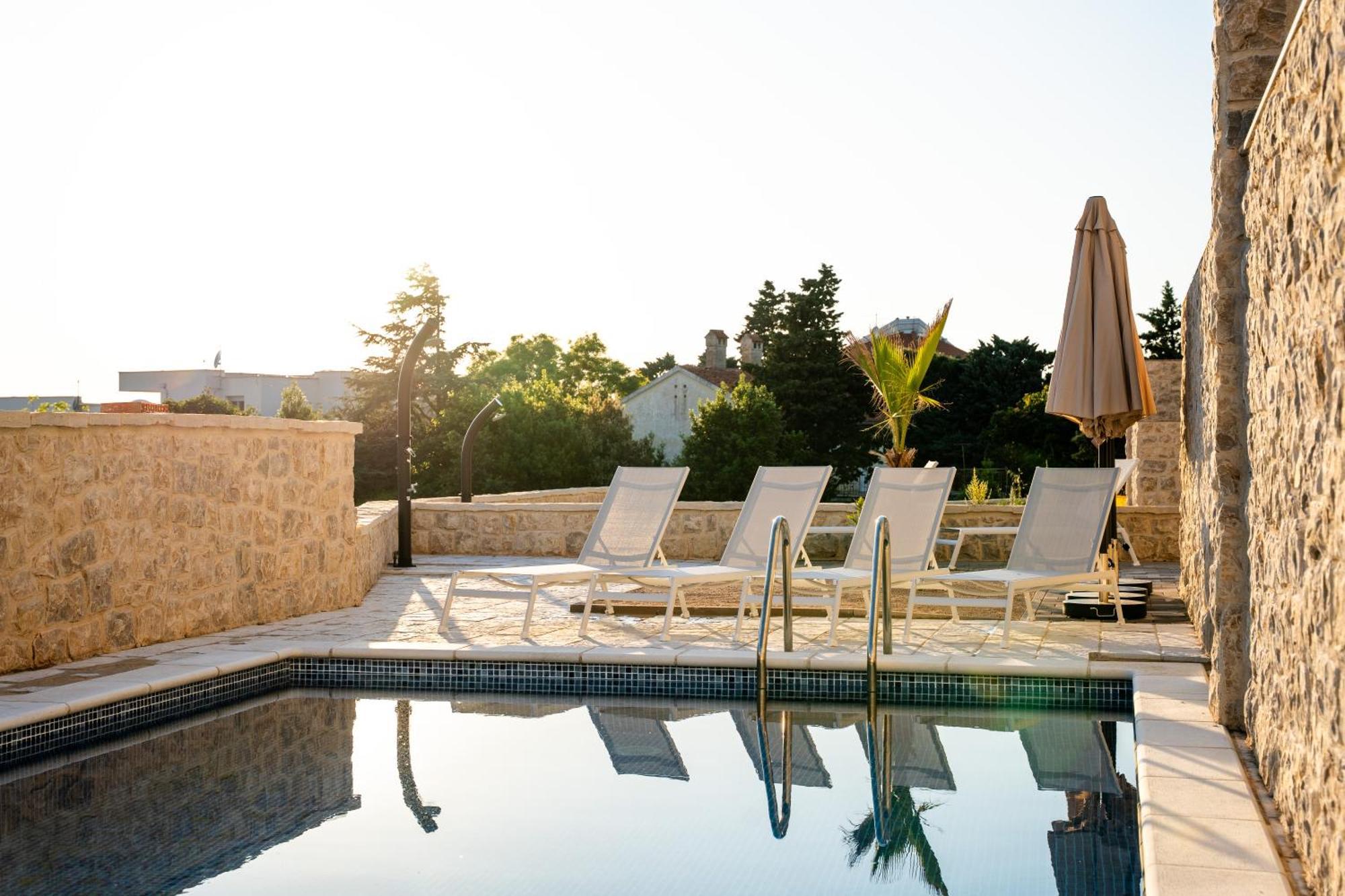 Meridian Pool Residences Appartamento *
