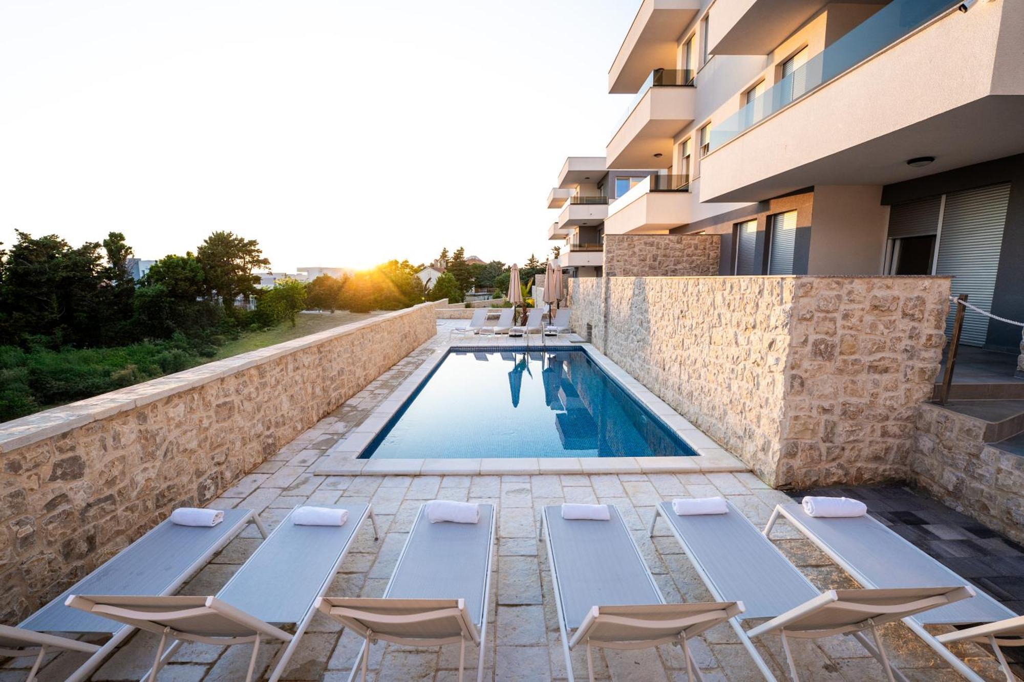 Meridian Pool Residences Appartamento